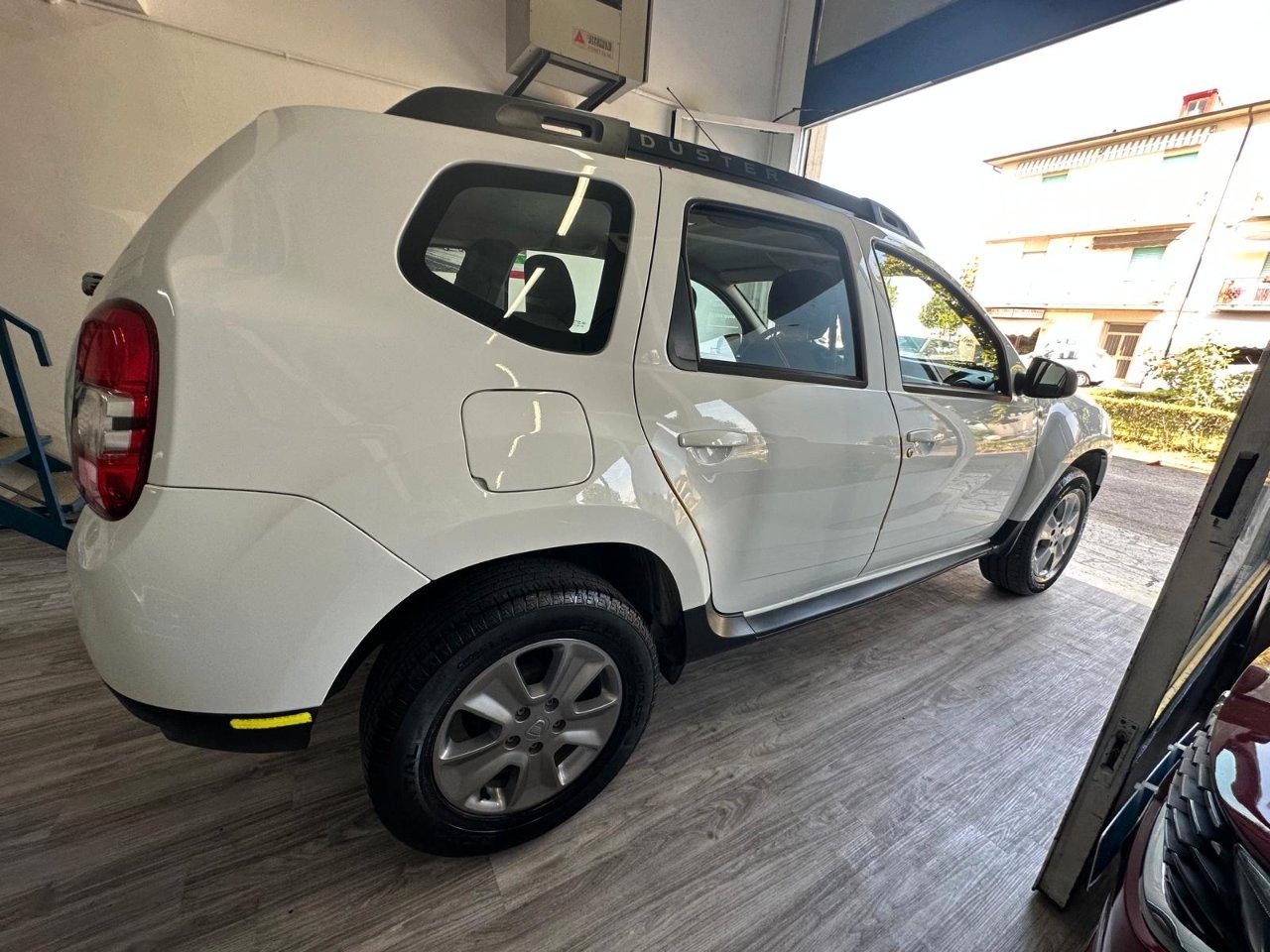 Dacia Duster 1.5 dci Laureate 4x2 s&s 110cv my17