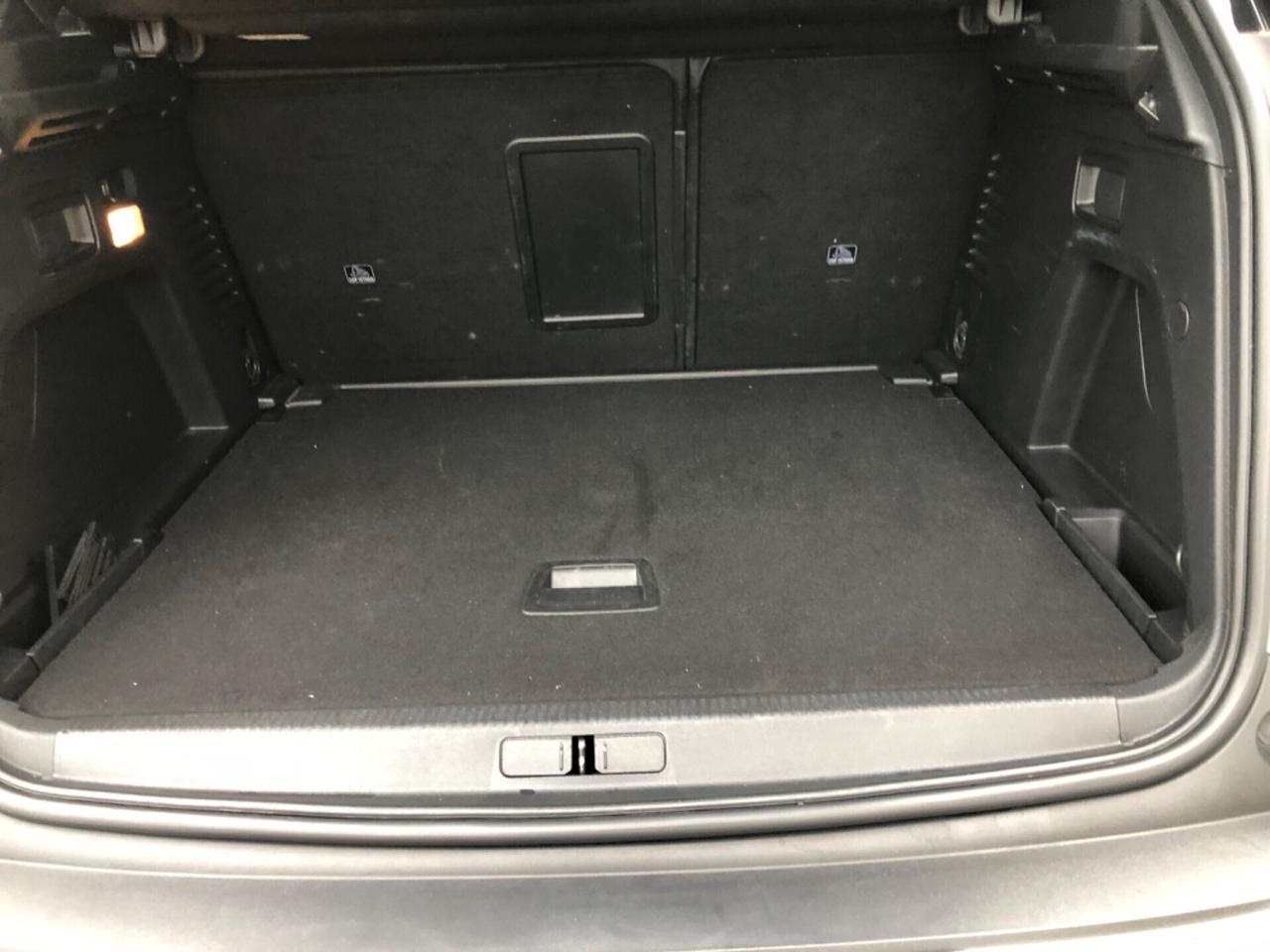 Peugeot 3008 BlueHDi 130 S&S EAT8 Allure Pack