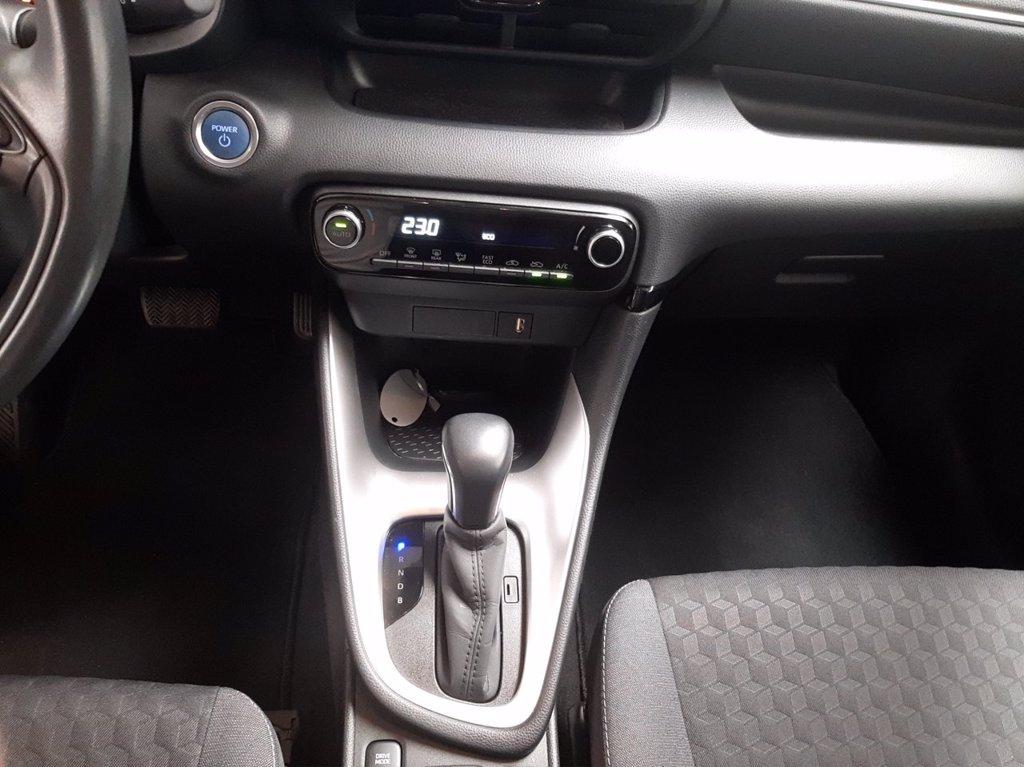 TOYOTA Yaris 1.5h trend del 2021
