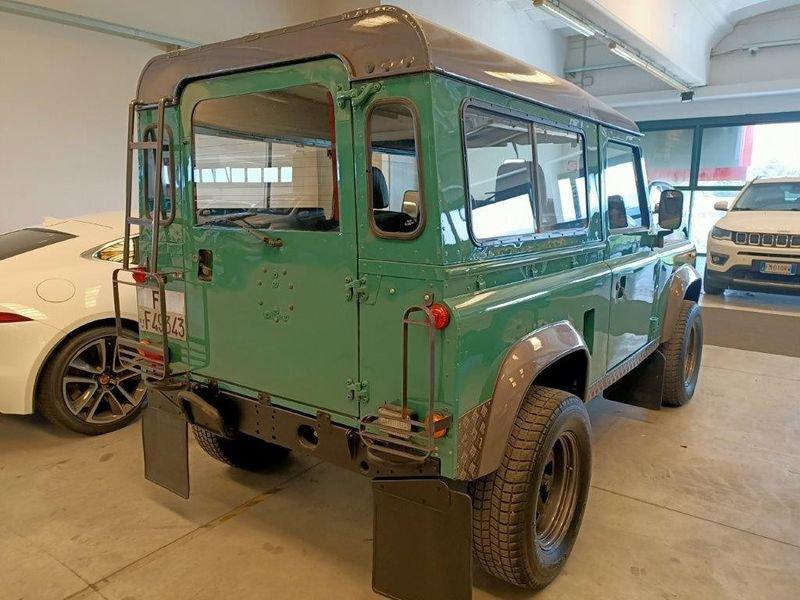 Land Rover Defender 90 Hard Top 2.5 90 2.5 td ht 68 cv