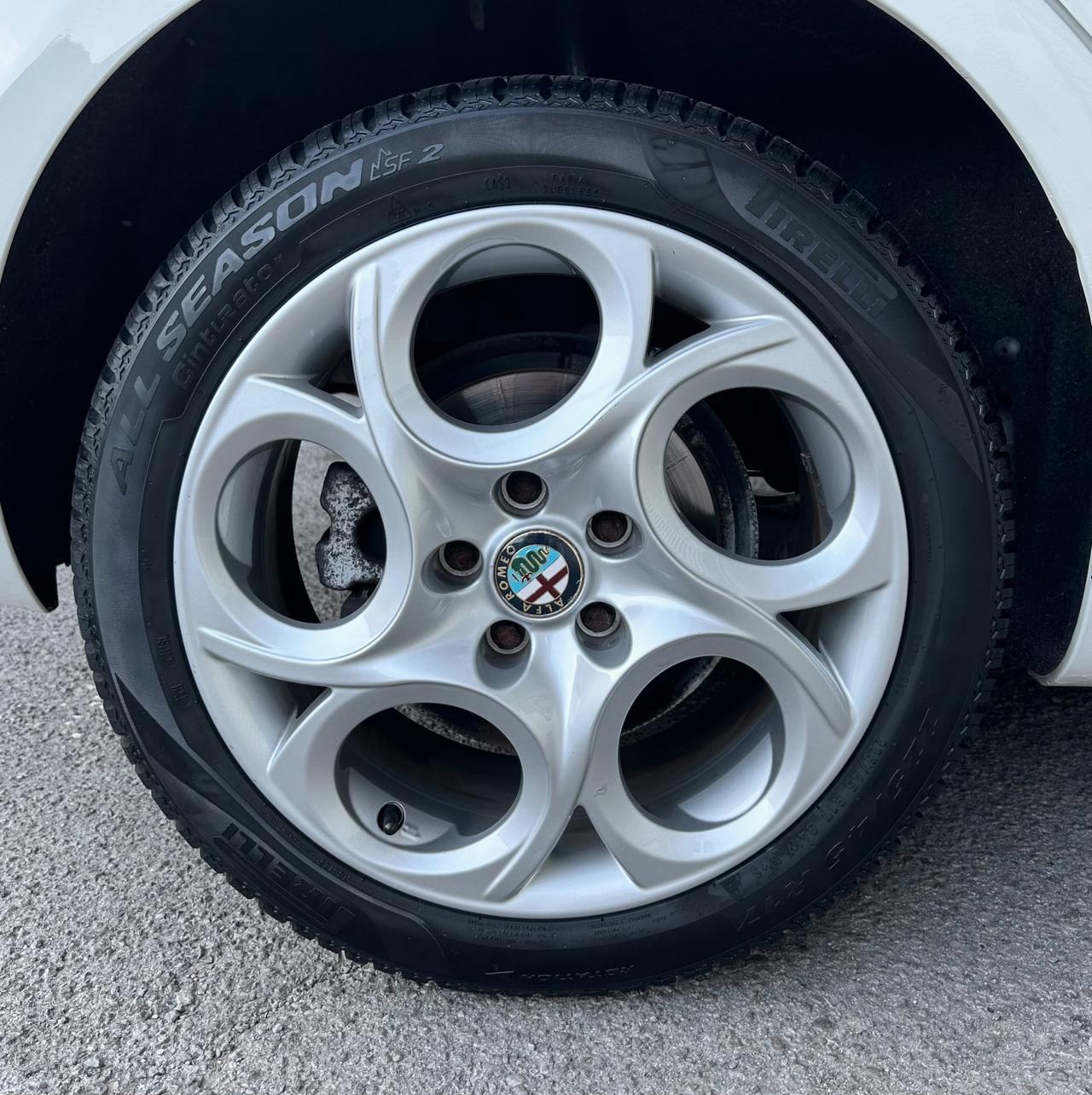 Alfa Romeo Giulietta 1.6 JTDm-2 105cv Distinctive