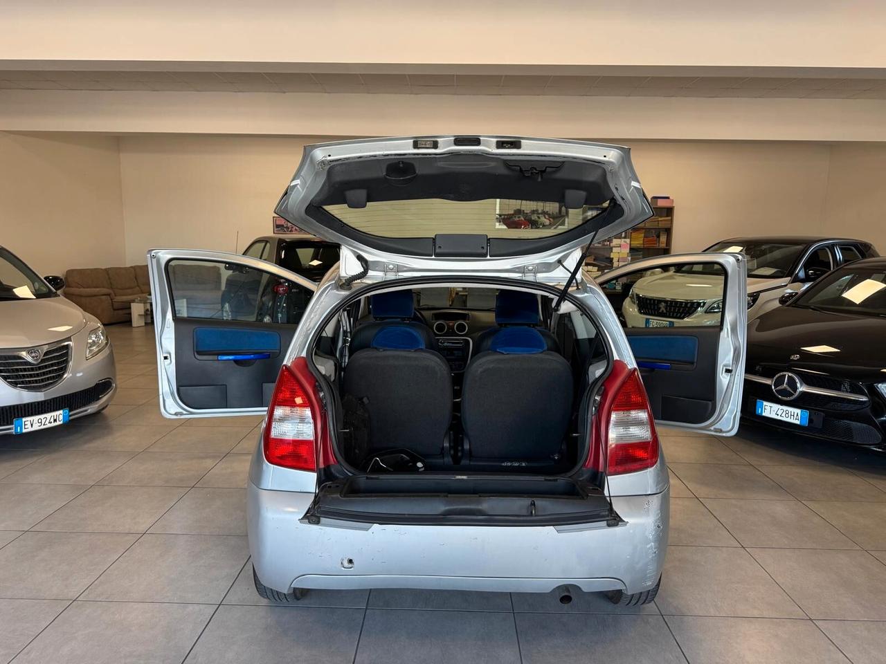 Citroen C2 1.1 BENZ 60CV 3P NEOPATENTATI 2006