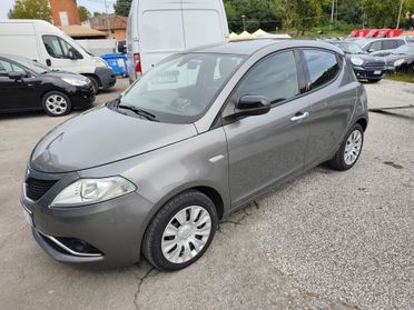 Lancia Ypsilon 1.2 BENZINA E GPL