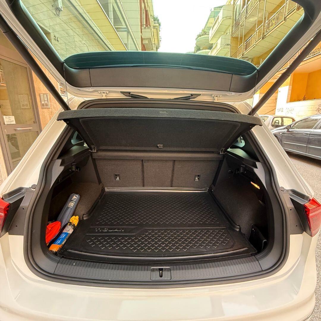 Volkswagen Tiguan 2.0 TDI DSG 4MOTION R-Line