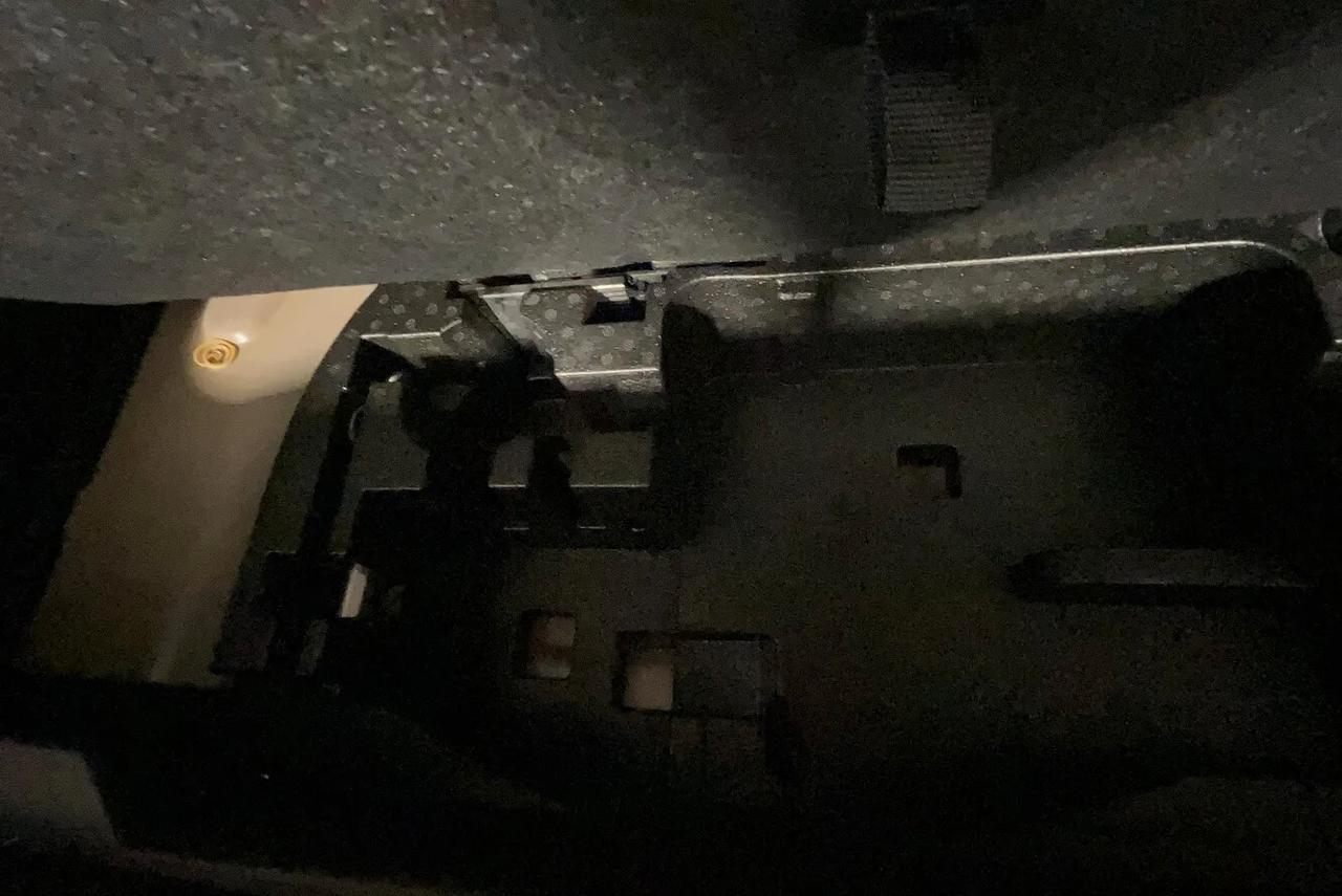 Peugeot 2008 motore elettrico 136 CV Active