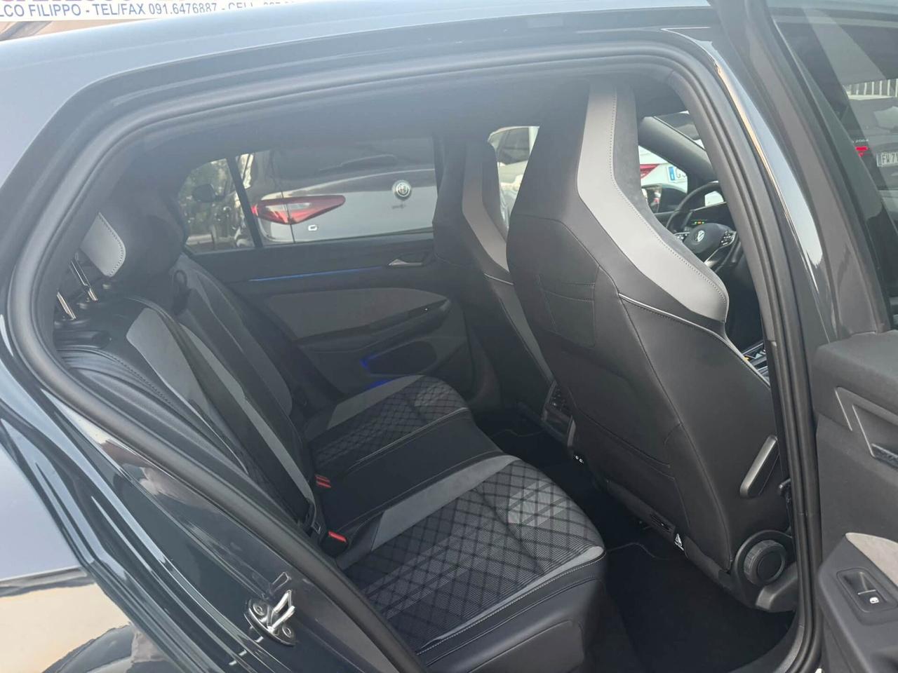 Volkswagen Golf 2.0 TDI 150 CV SCR R-Line