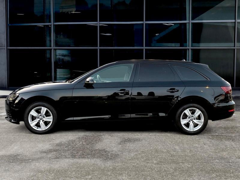 Audi A4 Avant 2.0 tdi 150 CV Sport s-tronic