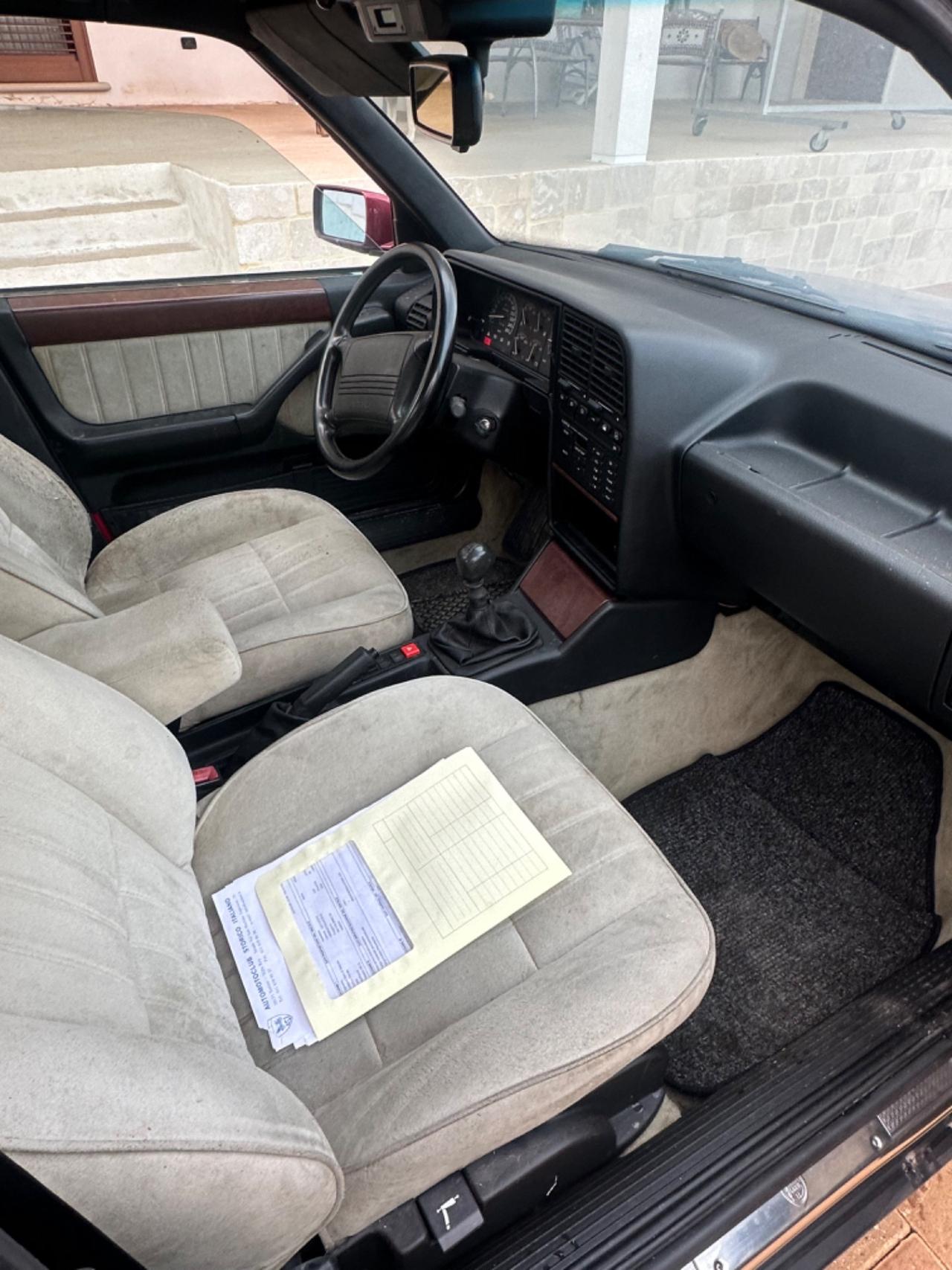 Lancia Thema 3.0 i.e. V6 cat LS