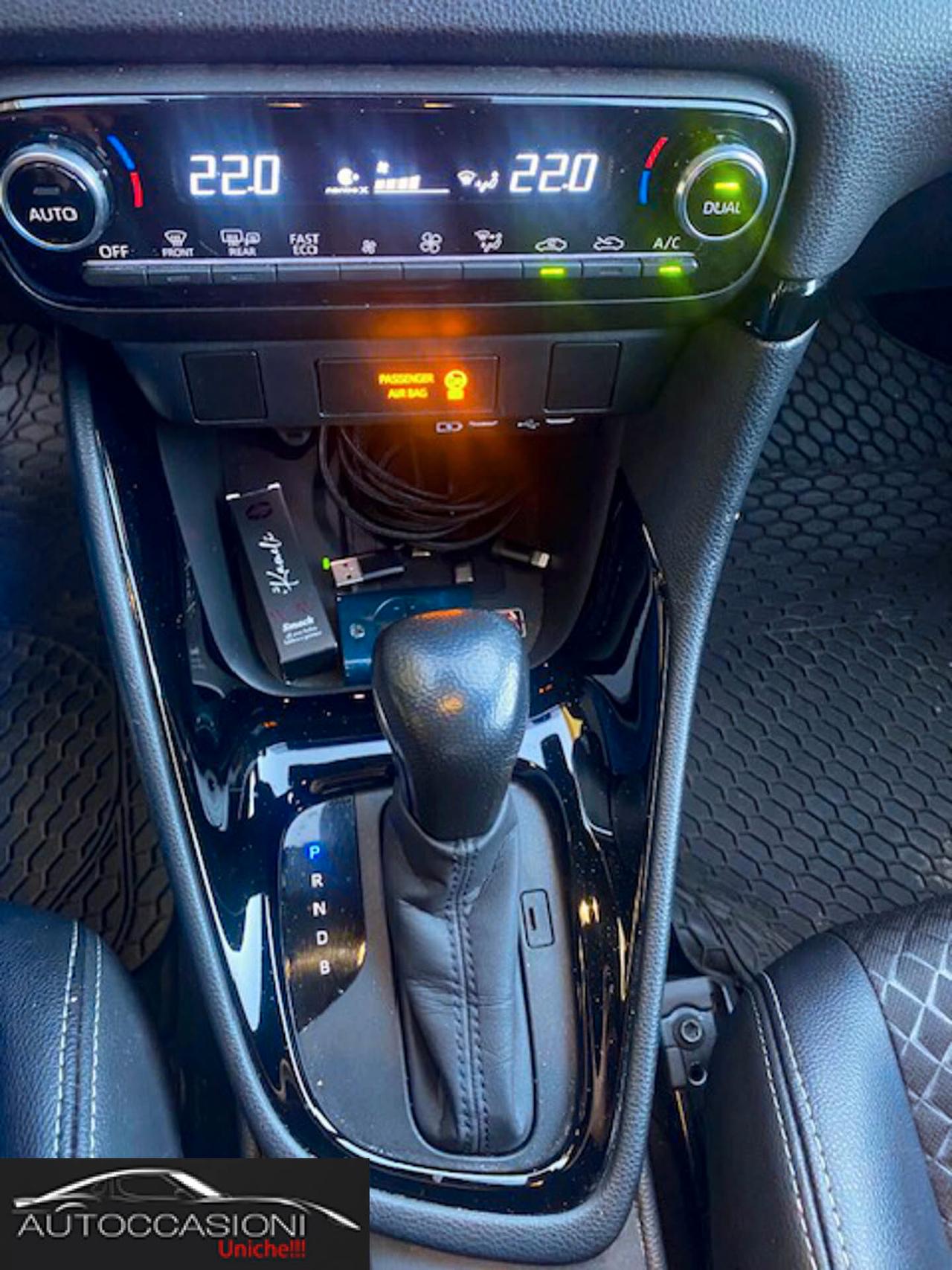 Toyota Yaris 1.5 Hybrid 5 porte Active