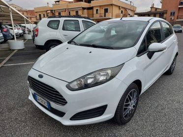 FORD Fiesta 1.5 TDCi 75CV 5 porte Business Neopatentati