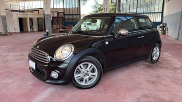 Mini 1.6 16V One (55kW)