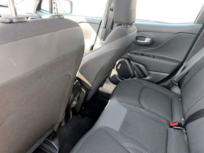 Jeep Renegade 2024 1.5 turbo t4 mhev Altitude 2wd dct