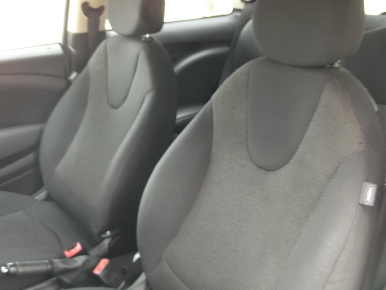 Mini Cooper D 1.6 Tdi Neopatentati 2010