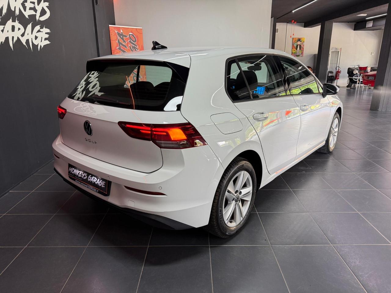 Volkswagen Golf 1.5 TSI ACT DSG 5p. Business BlueMotion Tech.