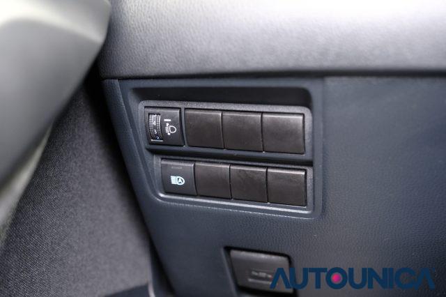 TOYOTA Yaris 1.5 HYBRID 5 PORTE TREND FARI LED NEOPATENTATI