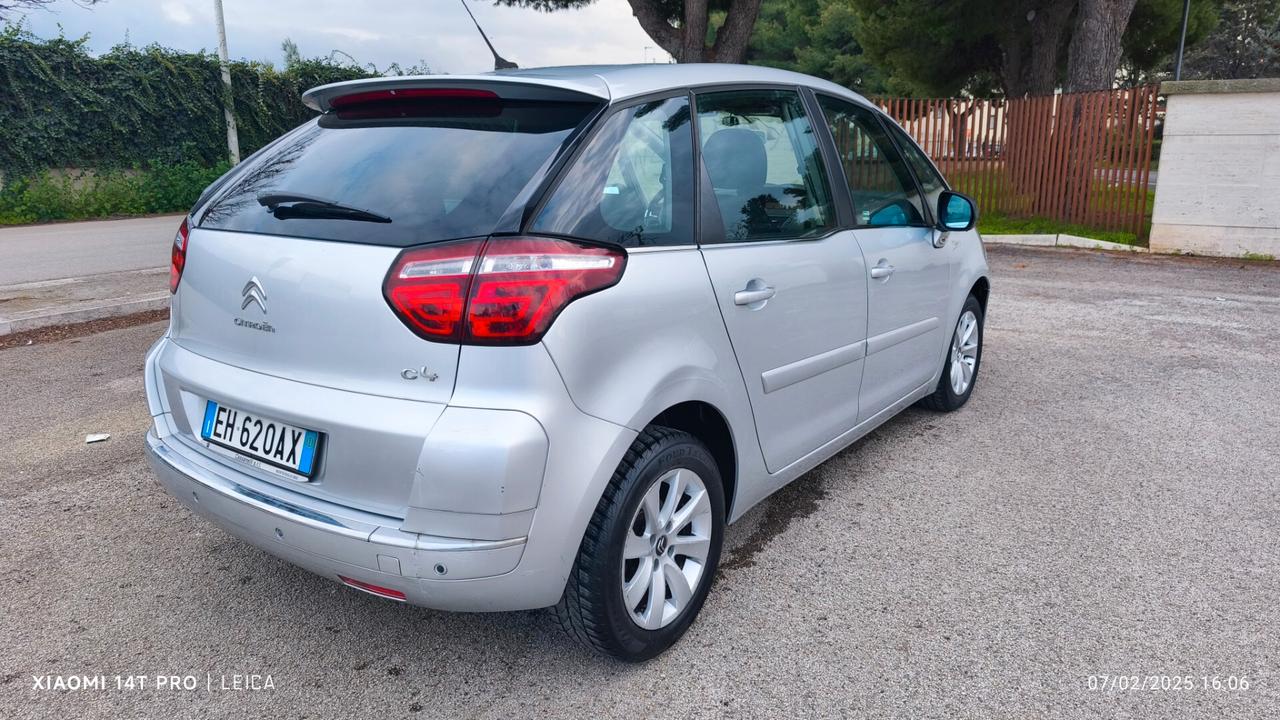 Citroen C4 Picasso 1.6 HDi 110 FAP Exclusive 2011