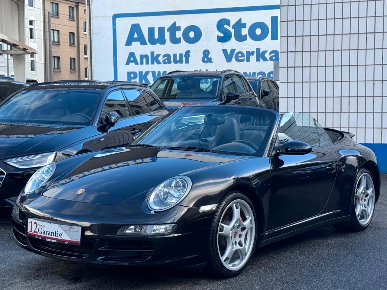 Porsche 911 Carrera 4S Cabrio NAVI