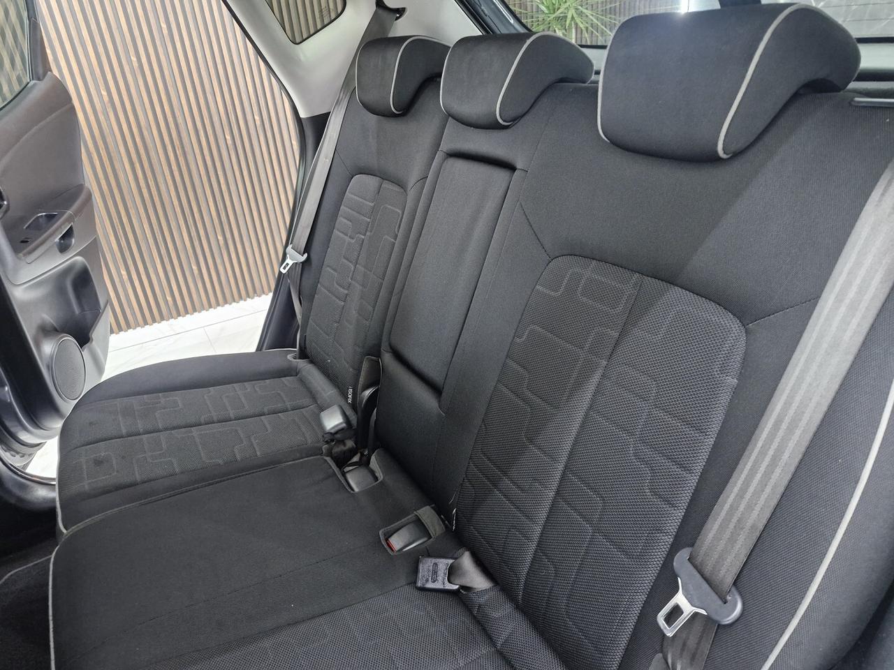 KIA VENGA 1.4 CRDi 90CV Cool