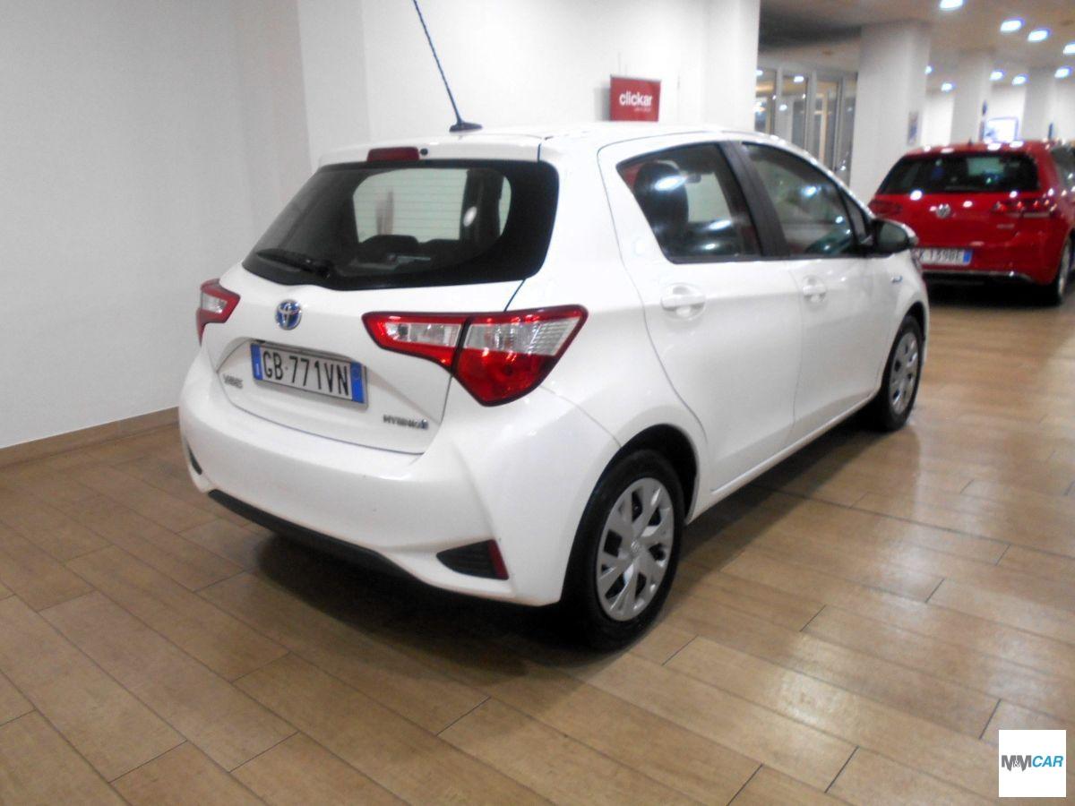 TOYOTA - Yaris - 1.5 Hybrid 5p. Business