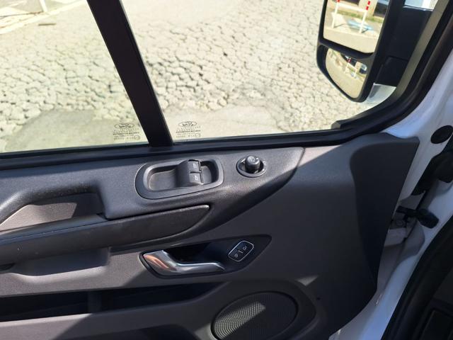 FORD Tourneo Custom 2.0 TDCi 130CV PC 8posti - UNIPRO TAGLIANDATA
