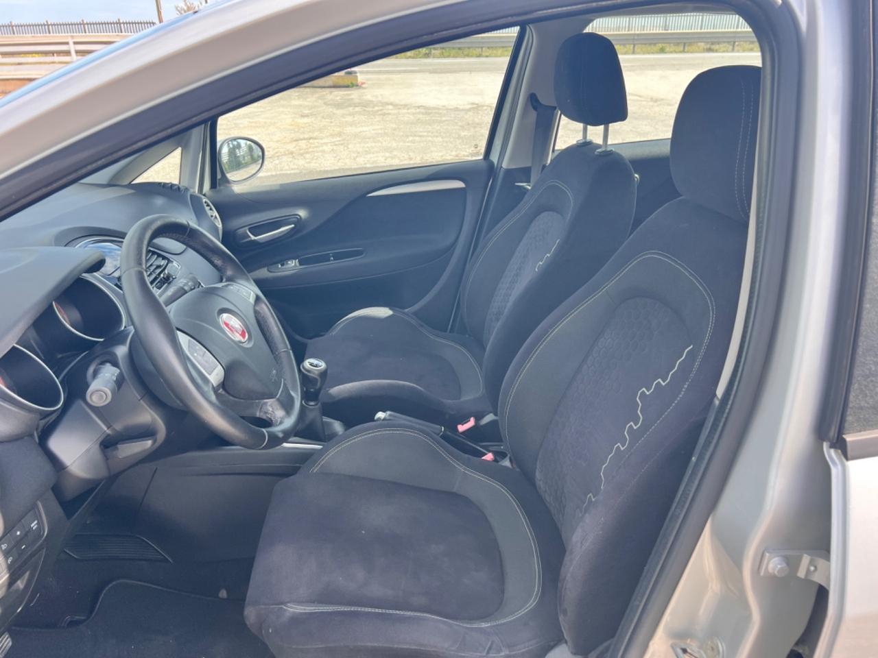 Fiat Punto 1.3 MJT II 75 CV 5 porte Lounge neo p ok