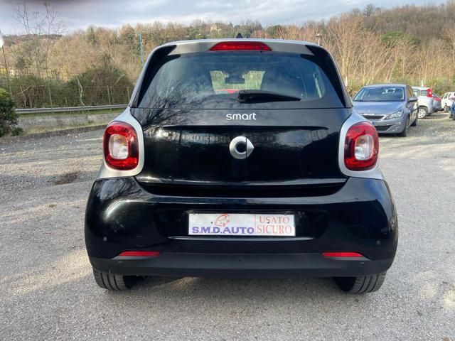 SMART ForFour 70 1.0 Passion