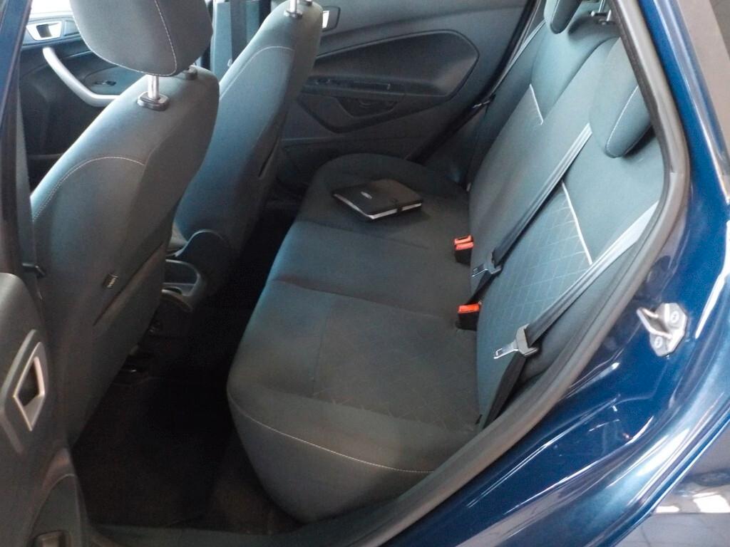 Ford Fiesta 1.2 60CV 5p. Titanium . Guidabile da neopatentati.
