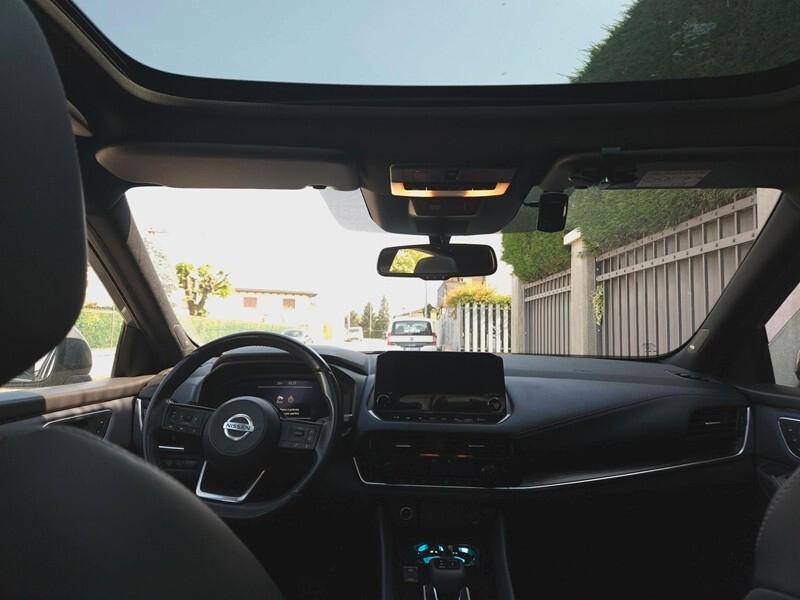 Nissan Qashqai MHEV Tekna + Xtronic (158 CV)