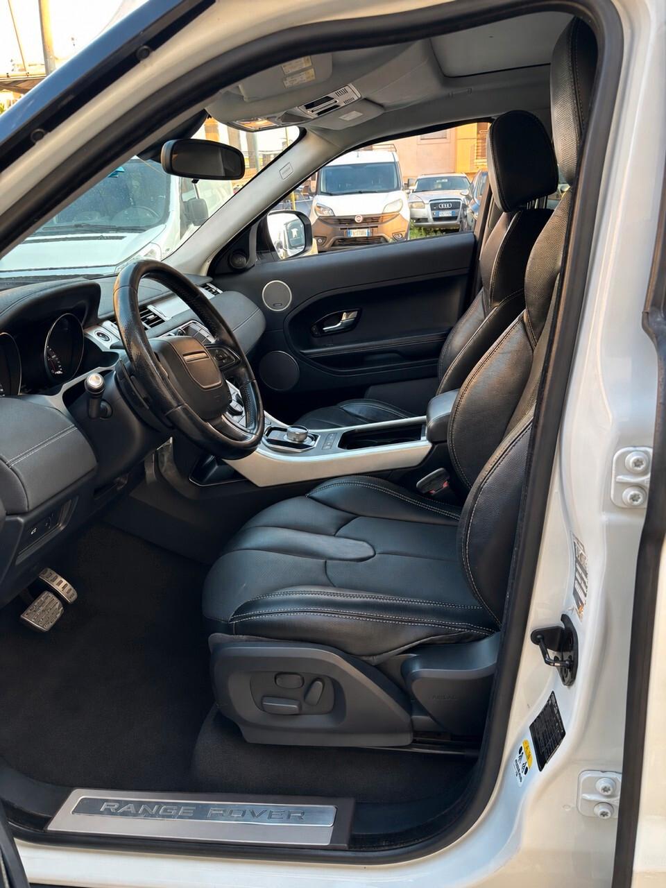 Land Rover Range Evoque 2.2 Sd4 5p. Dynamic Limited Edition