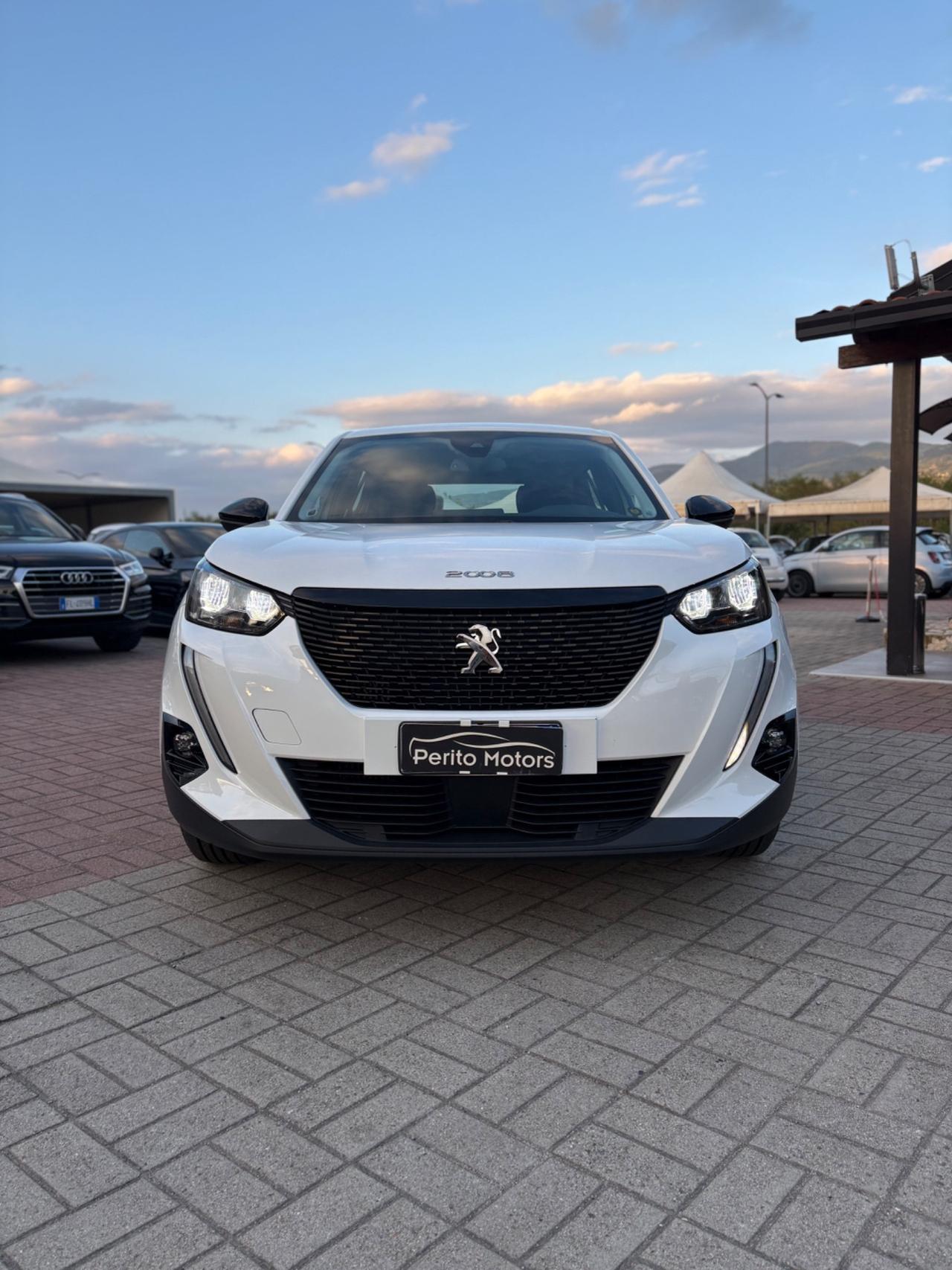 Peugeot 2008 PureTech 100 S&S Allure