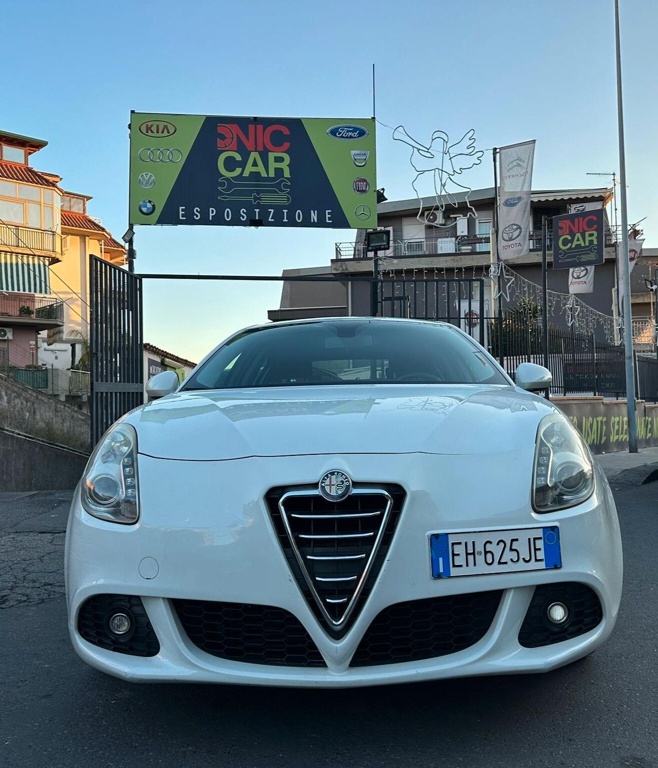 Alfa Romeo Giulietta 1.6 JTDm-2 105 CV Distinctive