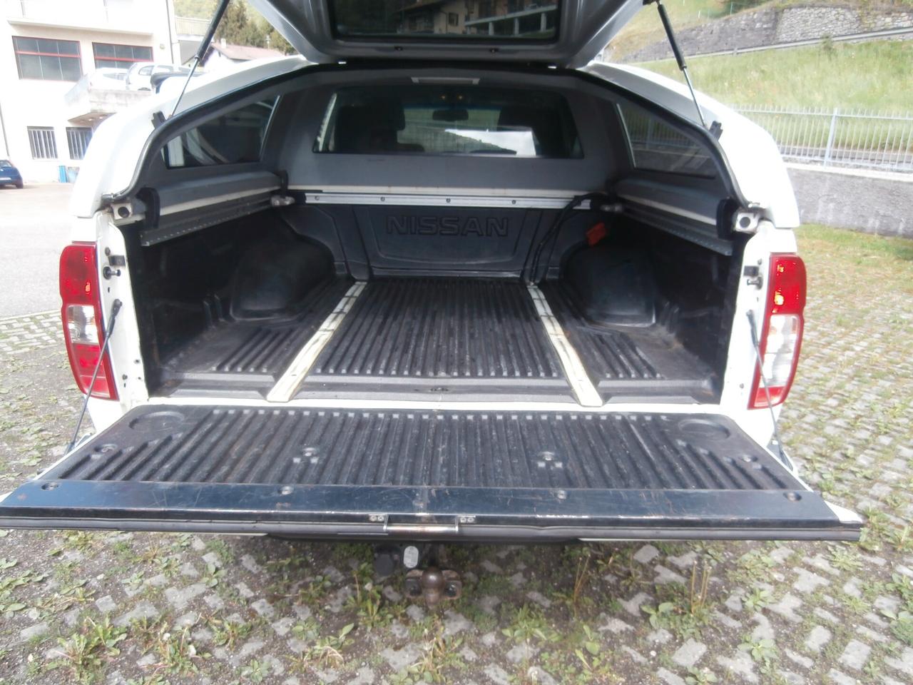 Nissan Navara 2.5 dCi 190CV 4 porte Double Cab