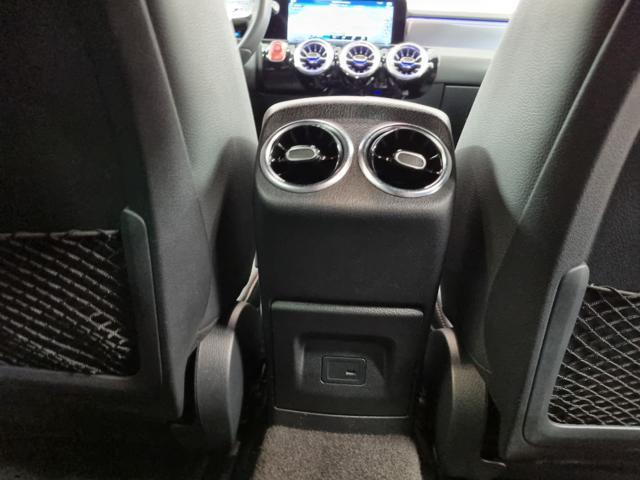 MERCEDES-BENZ CLA 200 d Automatic 4Matic Shooting Brake Premium