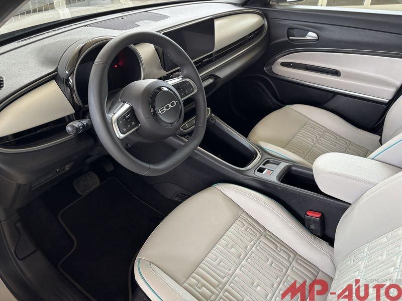 FIAT 600 1.2 Hybrid 110cv La Prima