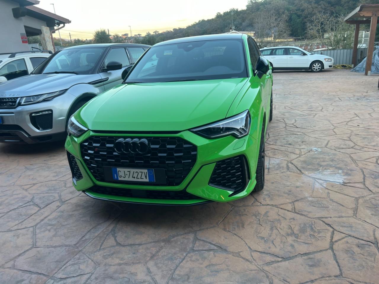 Audi Q3 RS Q3 quattro S tronic