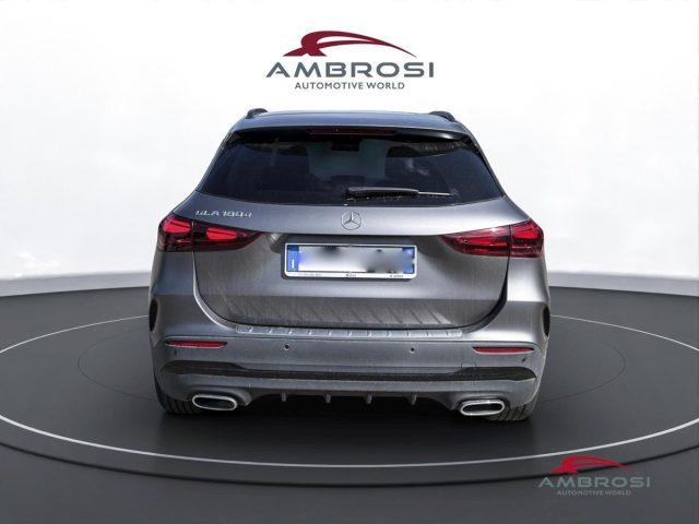 MERCEDES-BENZ GLA 180 180 d AMG Line auto
