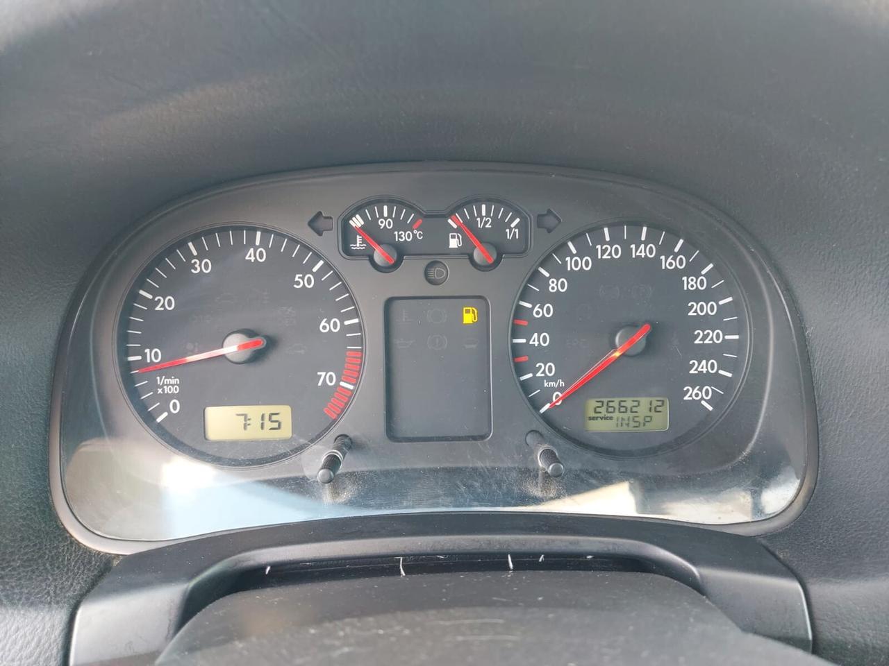 Volkswagen Golf 1.6 cat 5 porte Highline GPL