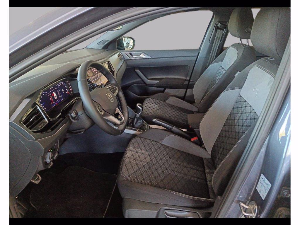 VOLKSWAGEN Taigo 1.0 tsi r-line 110cv del 2023