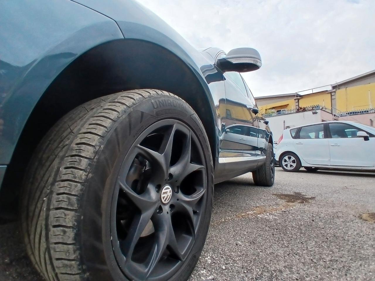 Volkswagen Touareg 2.5 R5 TDI DPF Exclusive