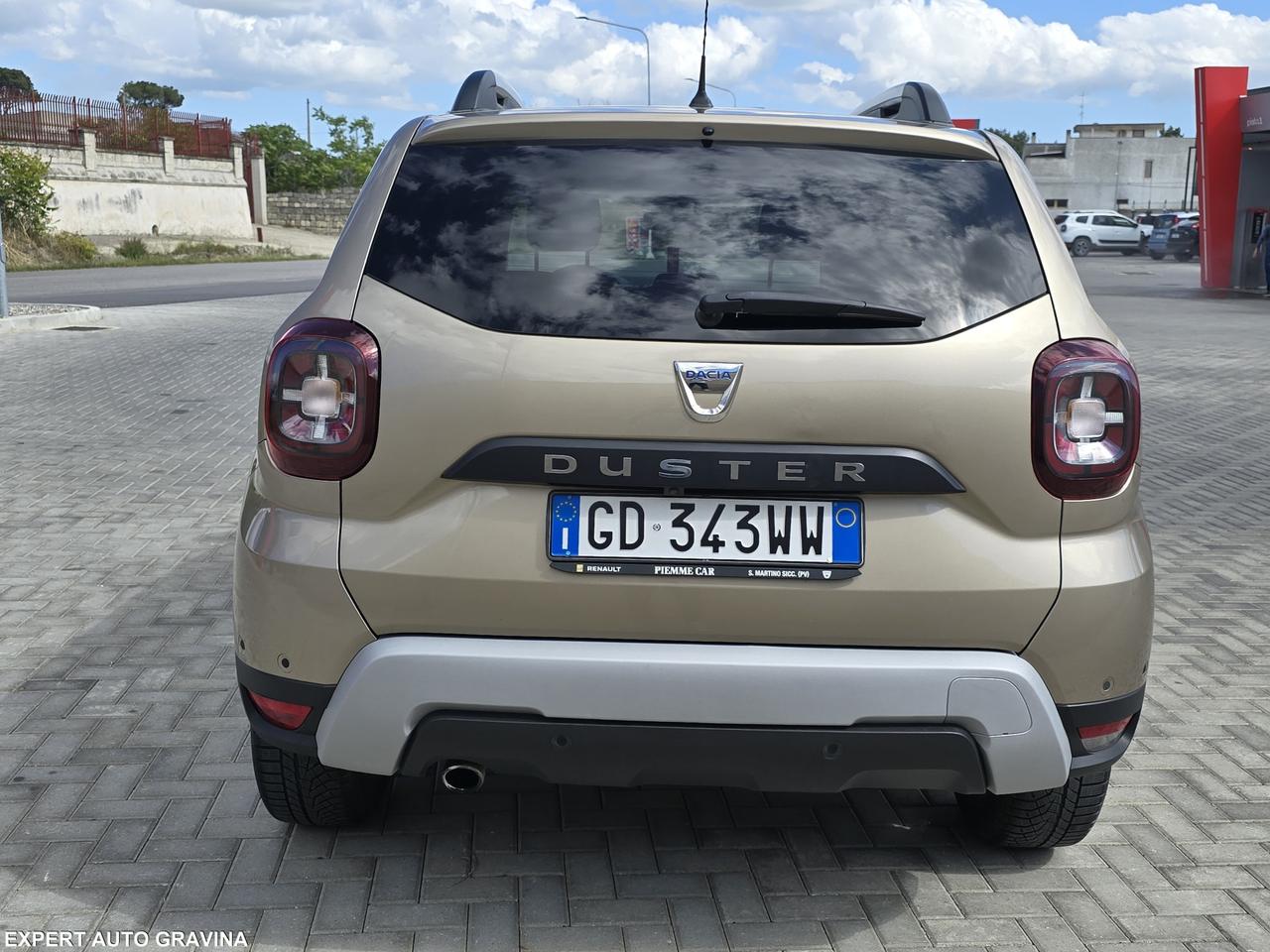 DACIA DUSTER 1.0 TCe GPL 15th ANNIVERSARY