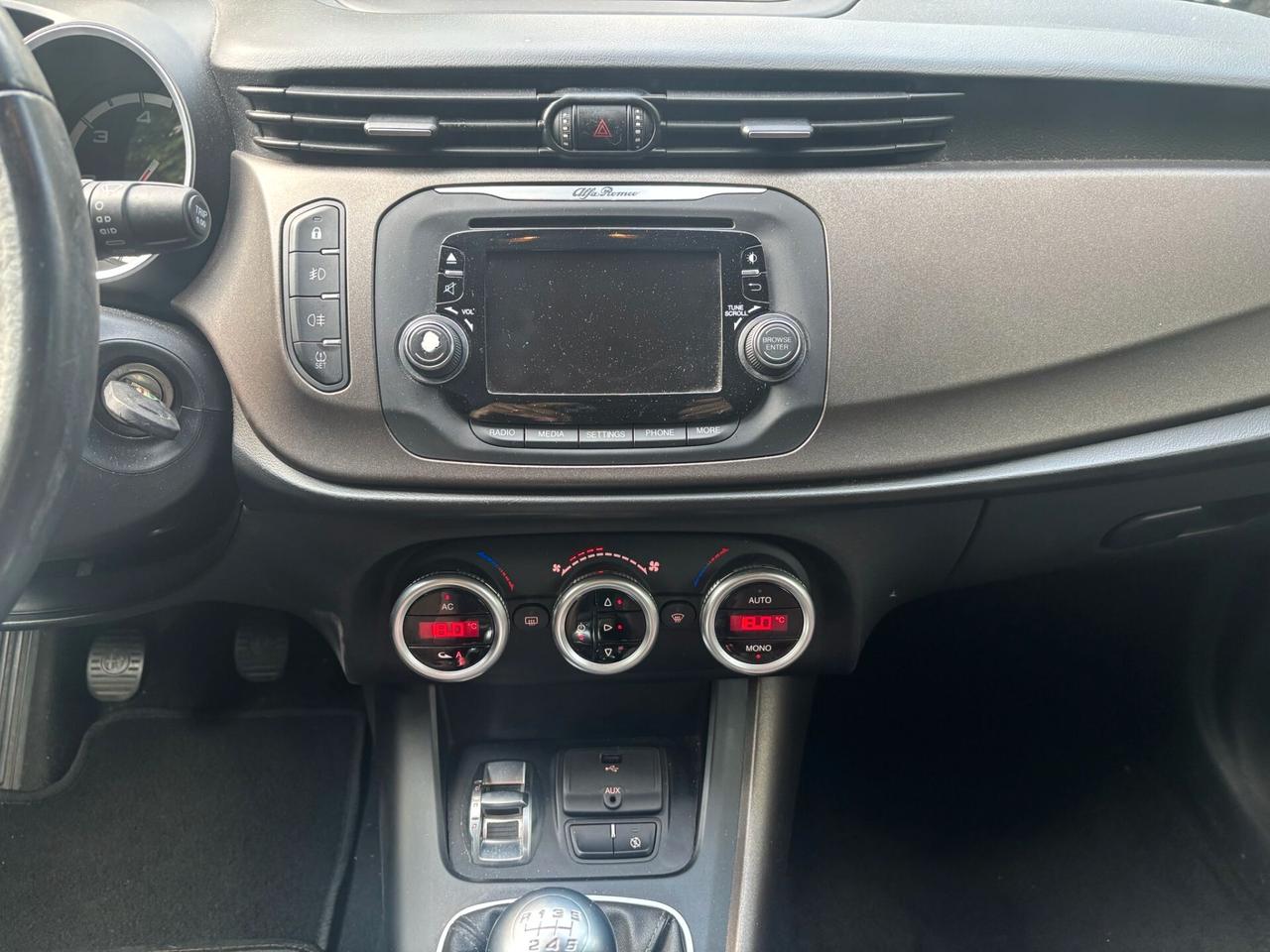 Alfa Romeo Giulietta 1.6 105 CV Exclusive NEOPATENTATI