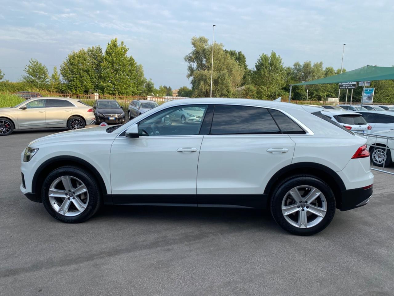 Audi Q8 50 3.0 286 CV quattro tiptronic Sport