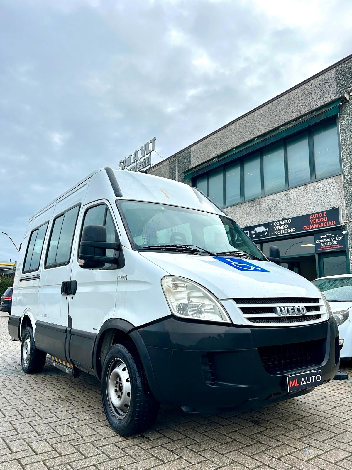 Iveco Daily 35S 14C 2.3 allestimento TRASPORTO DISABILI