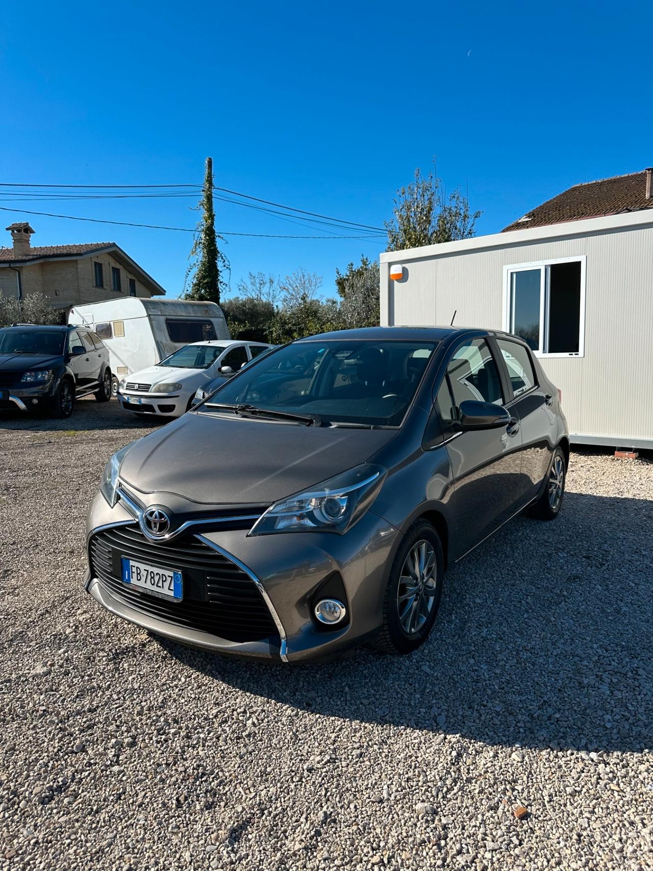 Toyota Yaris 1.4 D-4D 5 porte Lounge