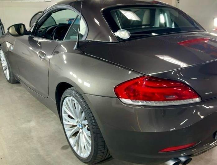 Bmw Z4 sDrive23i s-drive 205CV FARI XENON NAVY PROFESSIONAL SEDILI RISC.