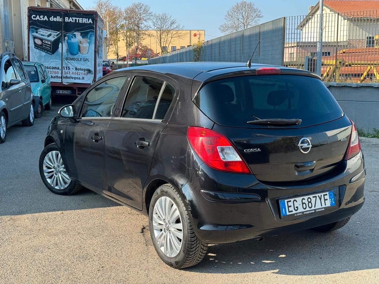 Opel Corsa 1.2 85CV 5 porte GPL-TECH Elective