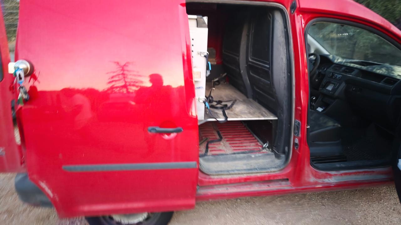Volkswagen Caddy 2.0 tdi 122cv 4motion iva compresa