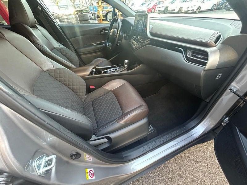 Toyota C-HR C-HR 1.8 Hybrid E-CVT Lounge
