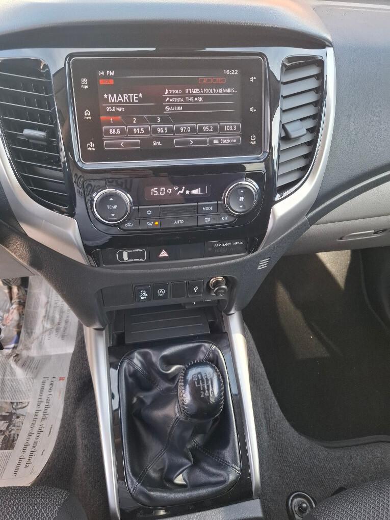 Mitsubishi L200 2.4 DI-D/154CV Double Cab Invite