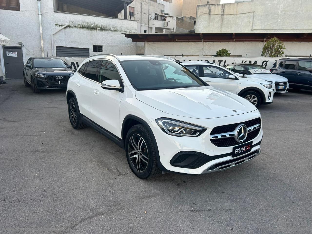 MERCEDES-BENZ GLA 200 d Automatic 4Matic AMG L. Pr.Pl.